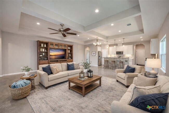 Building Photo - 1516 Stonecrest Dr