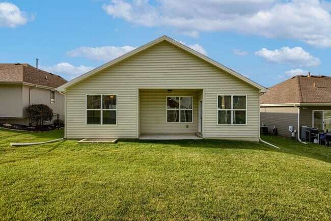 Building Photo - Spacious 4-Bedroom Near Lake Cunningham