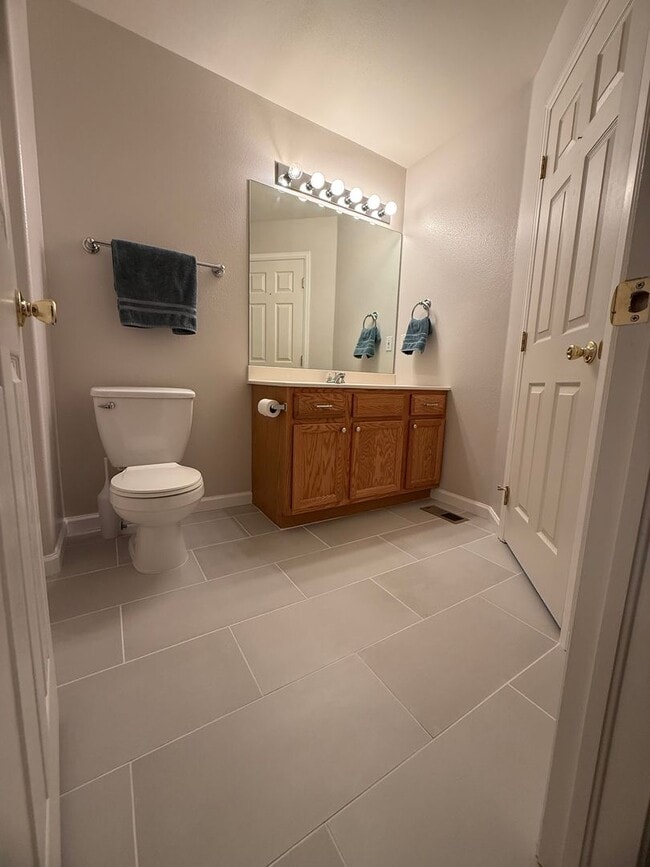 Building Photo - Welcome to your new home!