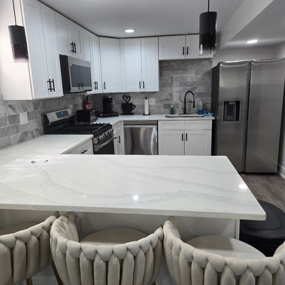 Building Photo - 7446 S Luella Ave