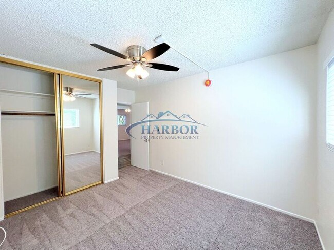 Building Photo - 718 S Leland St