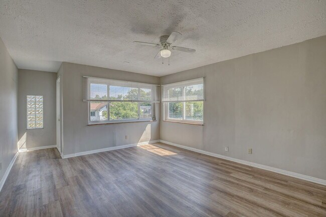 Building Photo - 783 N Fred Shuttlesworth Cir