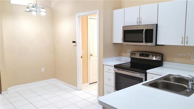 Building Photo - 8810 Sea Island Way