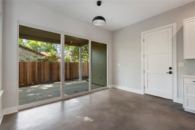 Building Photo - 1107 Stobaugh St