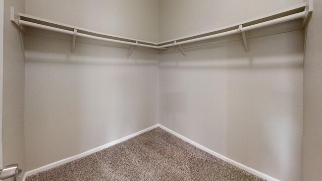 Building Photo - 3855 Saintsbury Dr