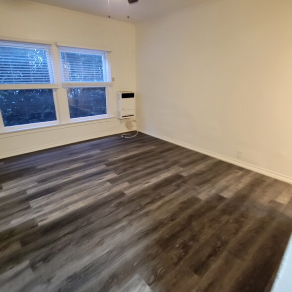 Building Photo - 1525 Cassil Pl