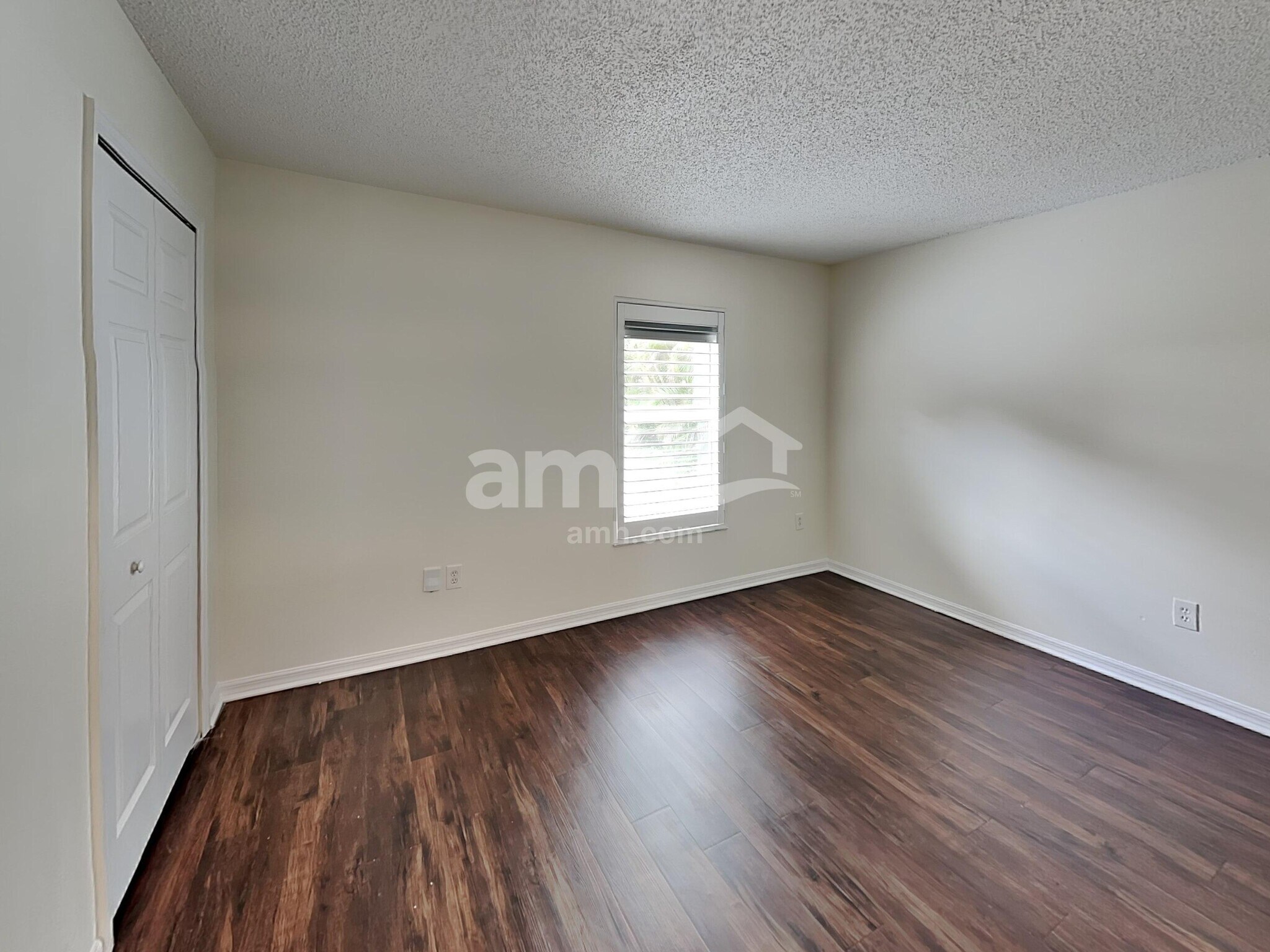 Building Photo - 1234 SW Alesio Ln