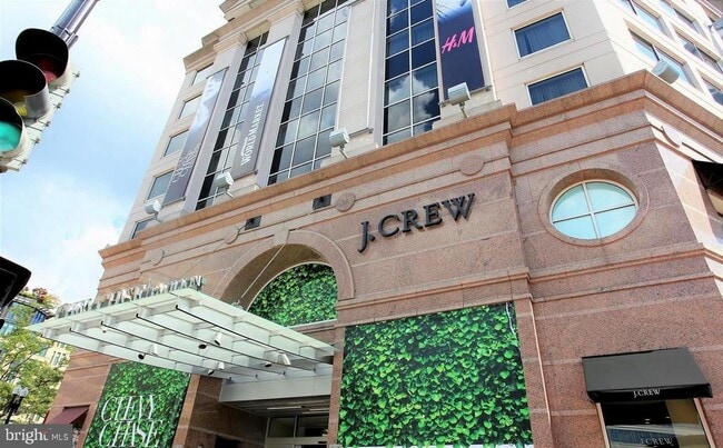 Building Photo - 4515 Willard Ave