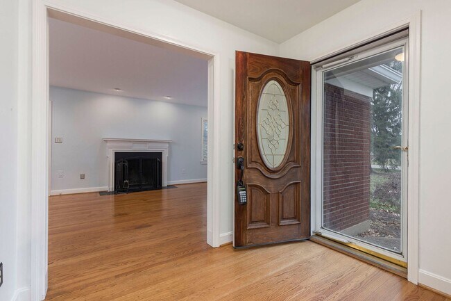 Building Photo - 4225 Rudy Ln