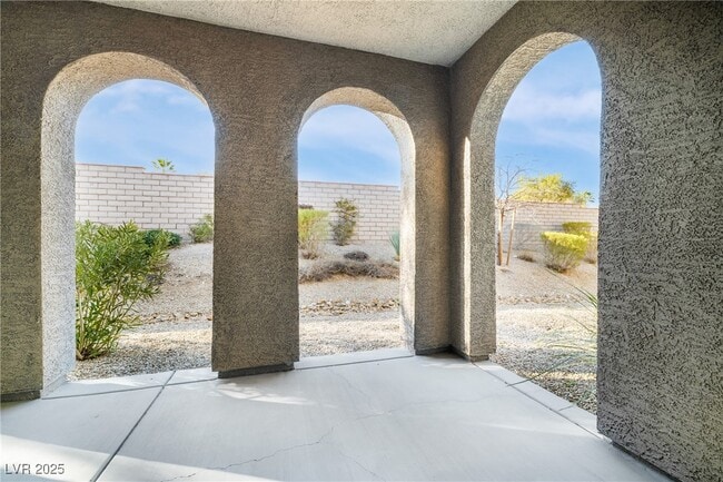 Building Photo - 11890 Tevare Ln