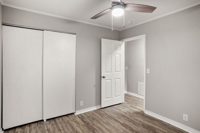 Building Photo - Port Royal SC Rental