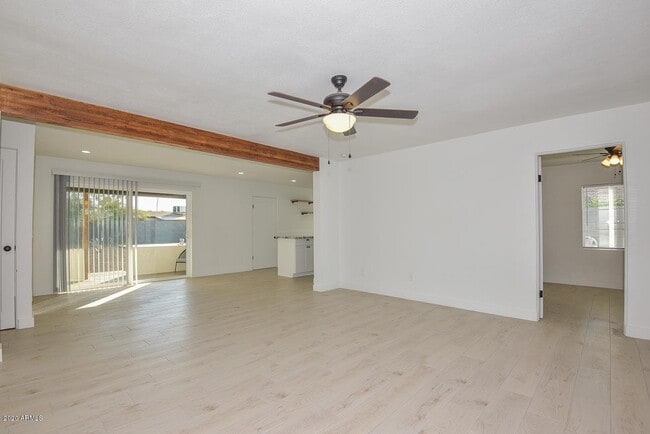 Building Photo - 4727 N 9th St