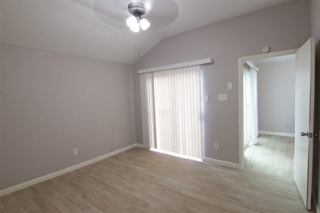 Building Photo - 9130 Autumn Harvest Dr