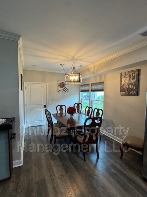 Building Photo - 55 Spearmint Cir