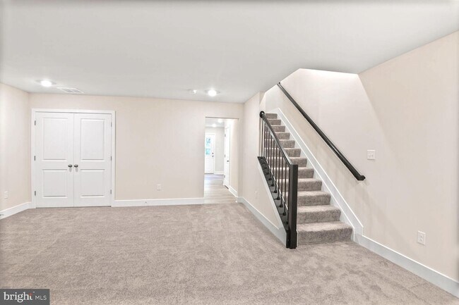 Building Photo - 6835 Winterhill Ln