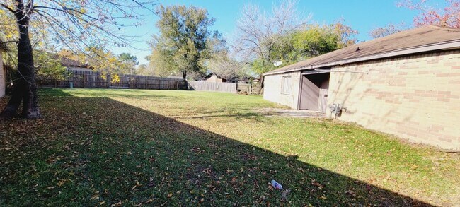 Building Photo - 8607 Crystal Cove Cir