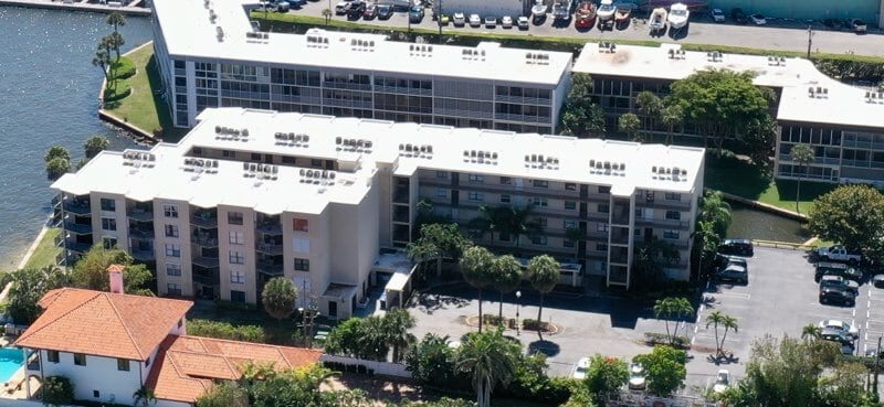 Building Photo - 896 N Federal Hwy