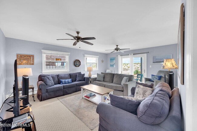 Building Photo - 804 Oceanfront