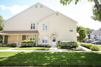 Building Photo - 1801A Sedgefield Dr