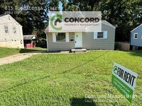 Building Photo - 815 Tuscalossa Street-