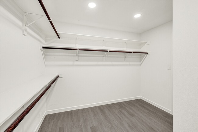 Building Photo - 1412 Northwood St