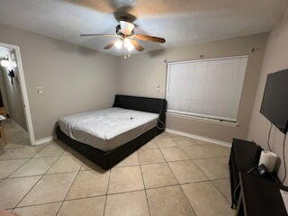 Building Photo - 218 Woodland Park Cir