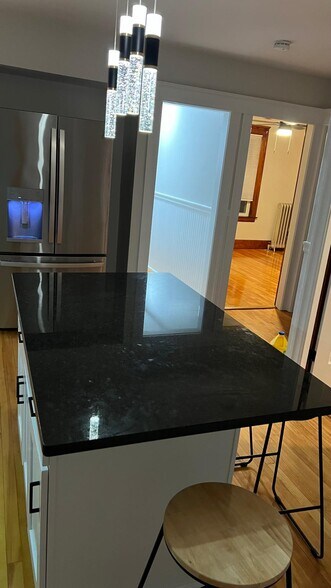 Building Photo - 90 Fairfax Rd