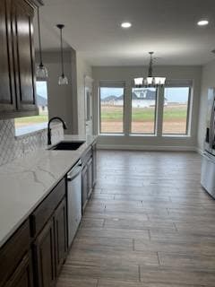 Building Photo - 4231 Mesa Dr