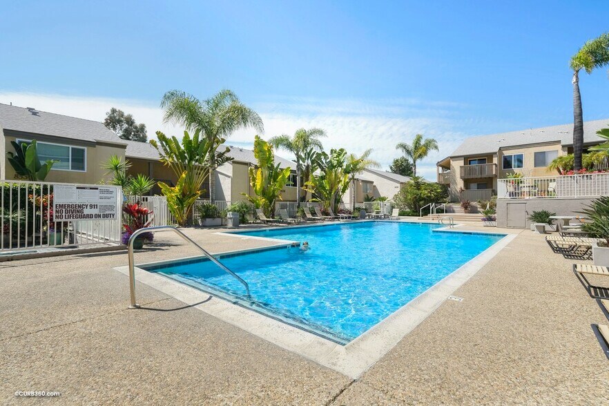 Building Photo - 8636 Via Mallorca