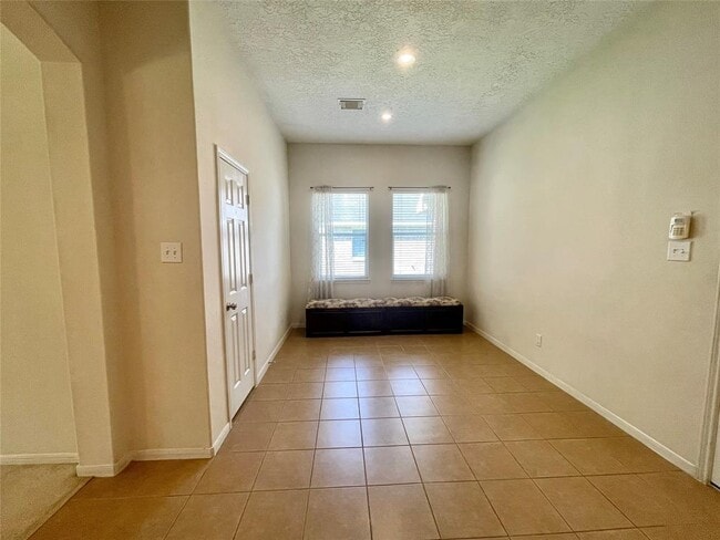 Building Photo - 14110 Pawnee Bend Dr