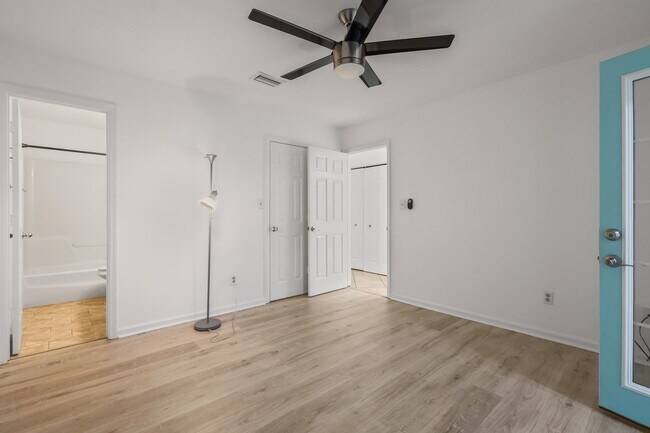 Building Photo - 2788 Oak Park Ct