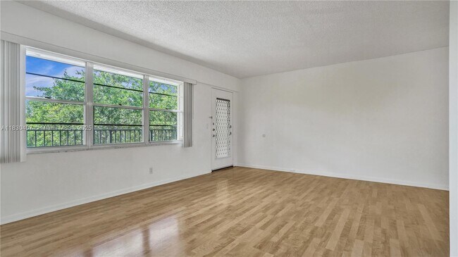 Building Photo - 1301 SW 134th Way