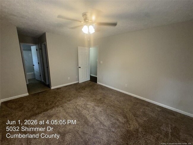 Building Photo - 5032 Shimmer Dr