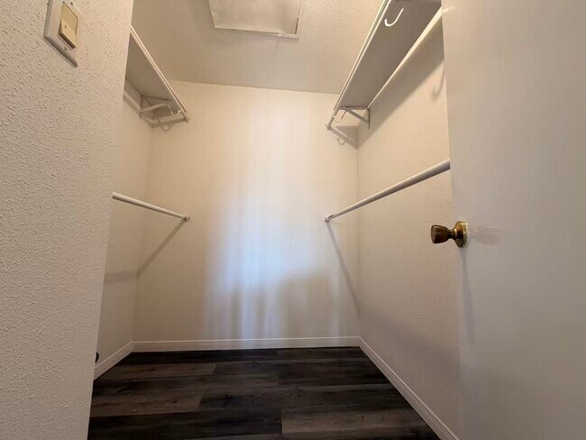 Building Photo - 2220 Bering Dr