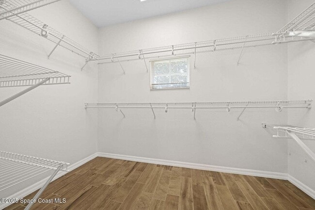 Building Photo - 816 Autumn Glen Dr