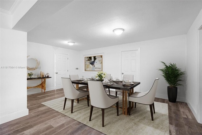 Building Photo - 3120 SW 37th Ave