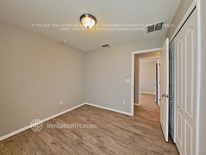Building Photo - 129 Terracina Dr