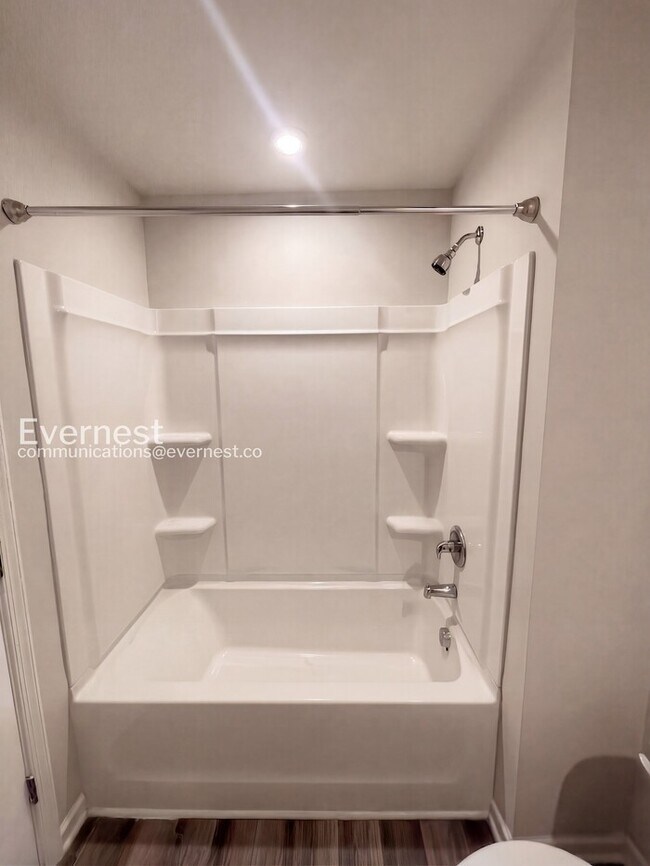 Building Photo - 1016 Concord Springs Dr