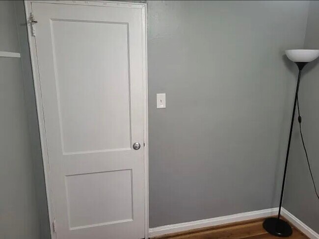 Building Photo - 8409 Navahoe Dr