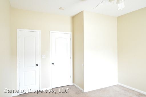 Building Photo - 115 Pine Meadow Cir