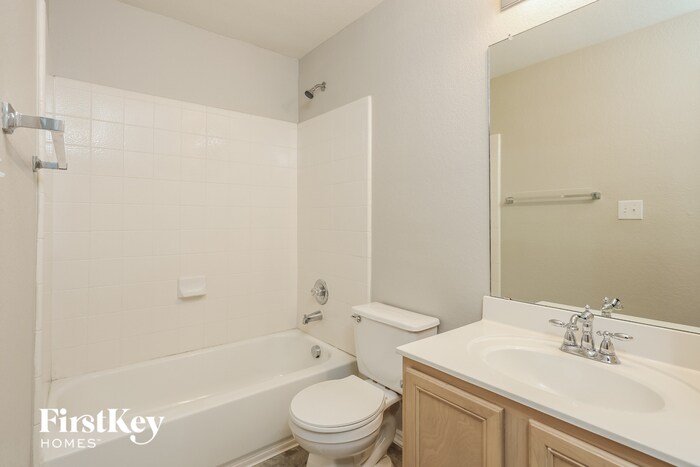 Building Photo - 8131 Sandbar Point