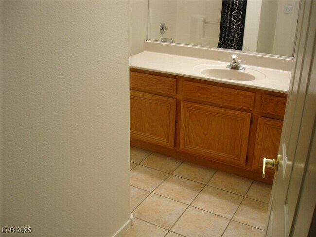 Building Photo - 7139 S Durango Dr