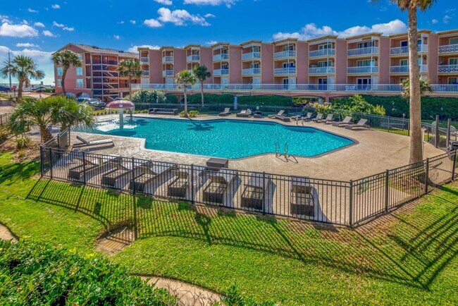 Building Photo - 6300 Seawall Blvd