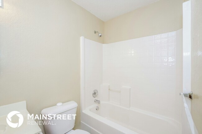 Building Photo - 16201 Blanco Ln