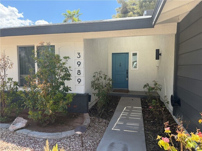 Building Photo - 3989 Briarcrest Ct