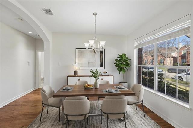 Building Photo - 1616 Broadmoor Dr