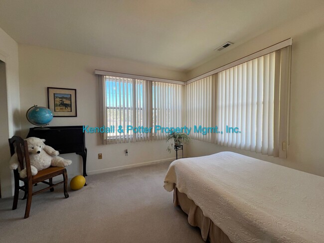 Building Photo - Ocean Views in Seacliff – Furnished 4BR/3B...