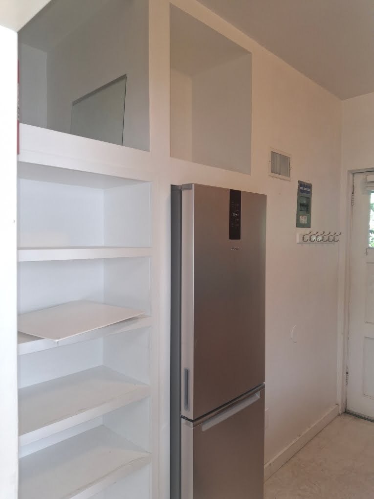 Building Photo - 768 E 900 S