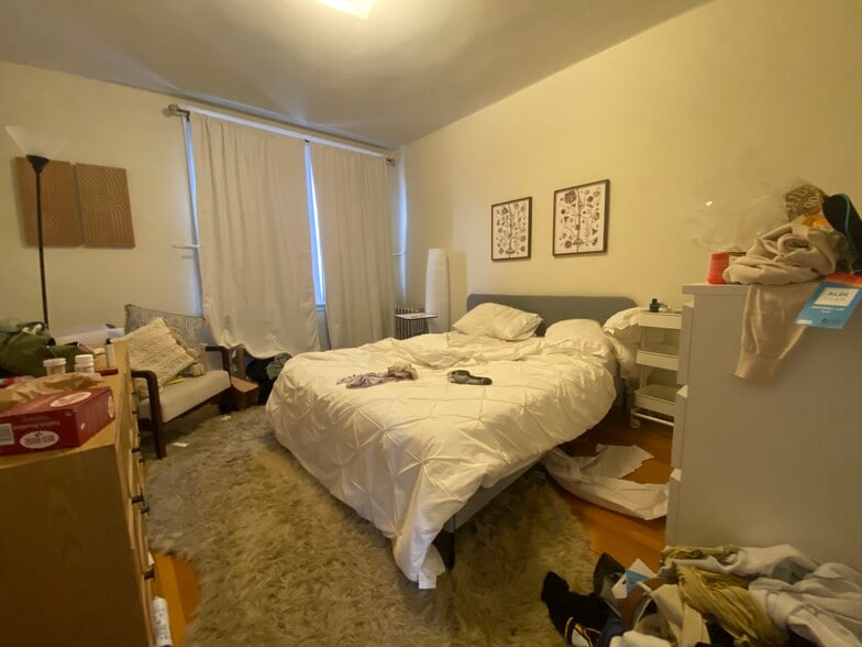 Building Photo - 1471 Beacon St