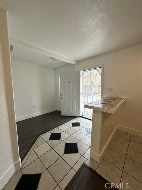 Building Photo - 2306 Berger St